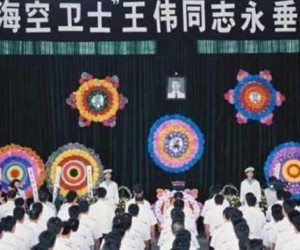 南海撞机16年祭 今日之中国三军已不在无力